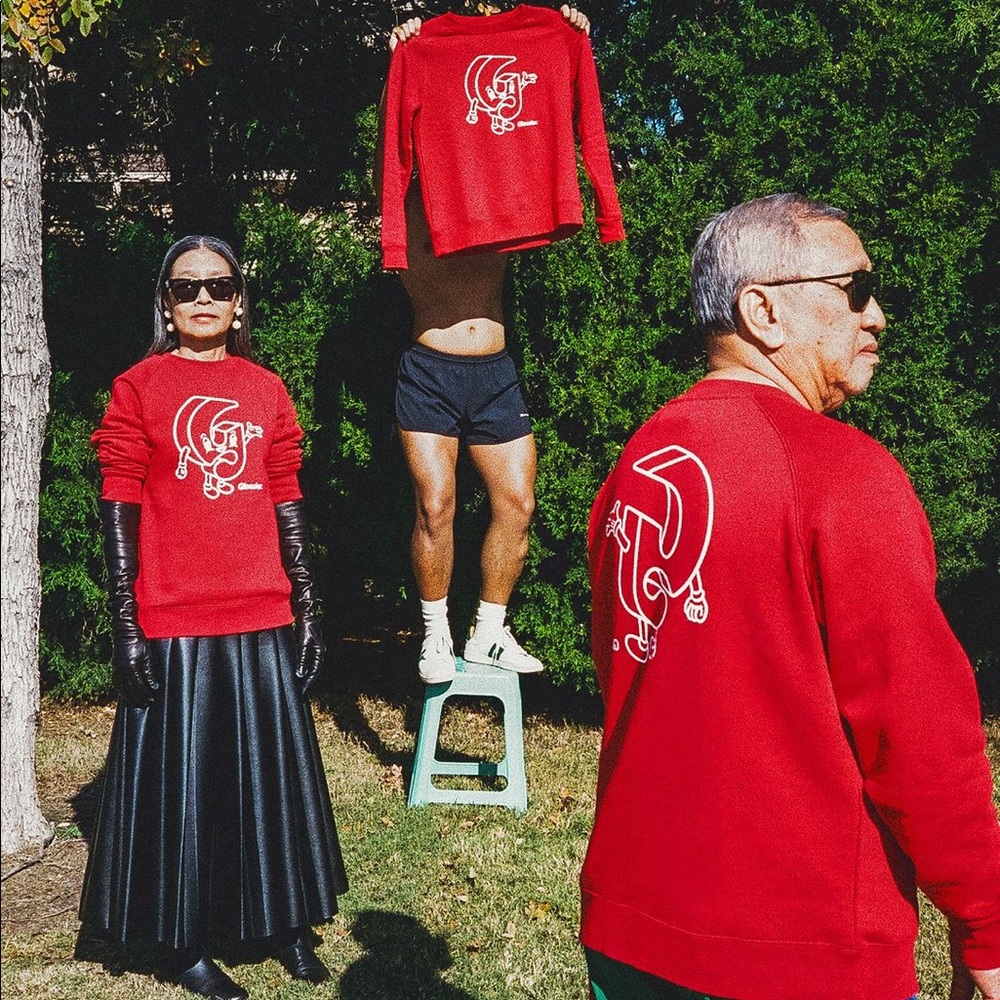 NWT Glossier Red Holiday Crewneck Sweater G Pal - Picture 2 of 2